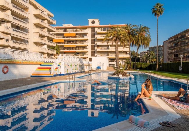 Apartamento en La Pineda - 02 - Aquamarina 425